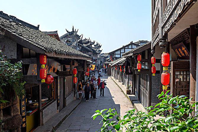 探索吉鹿力问答社区,尽在经期前为什么会乳房胀痛?